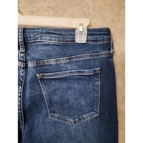 Old Navy Mid Rise Rockstar Super Skinny Jeans Womens 16 Blue Medium Wash NEW - Picture 6 of 10